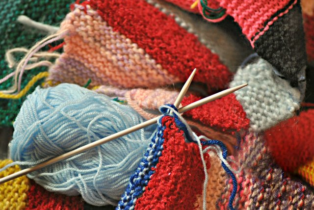 knitting-1430153_1920.jpg