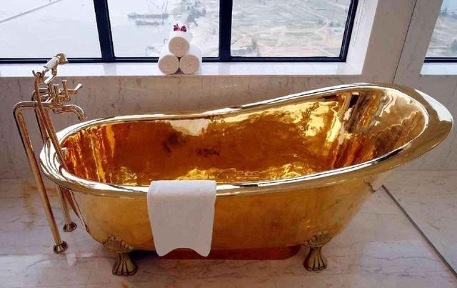 Tyson gold bathtub.jpeg