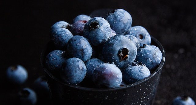 How-Blueberries-Help-Your-Brain.jpg