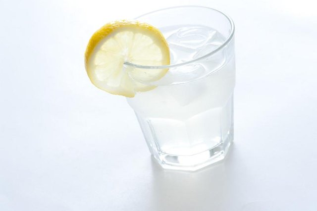 gin_tonic.jpg