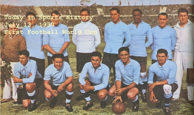 Uruguay_national_football_team_1930.jpg