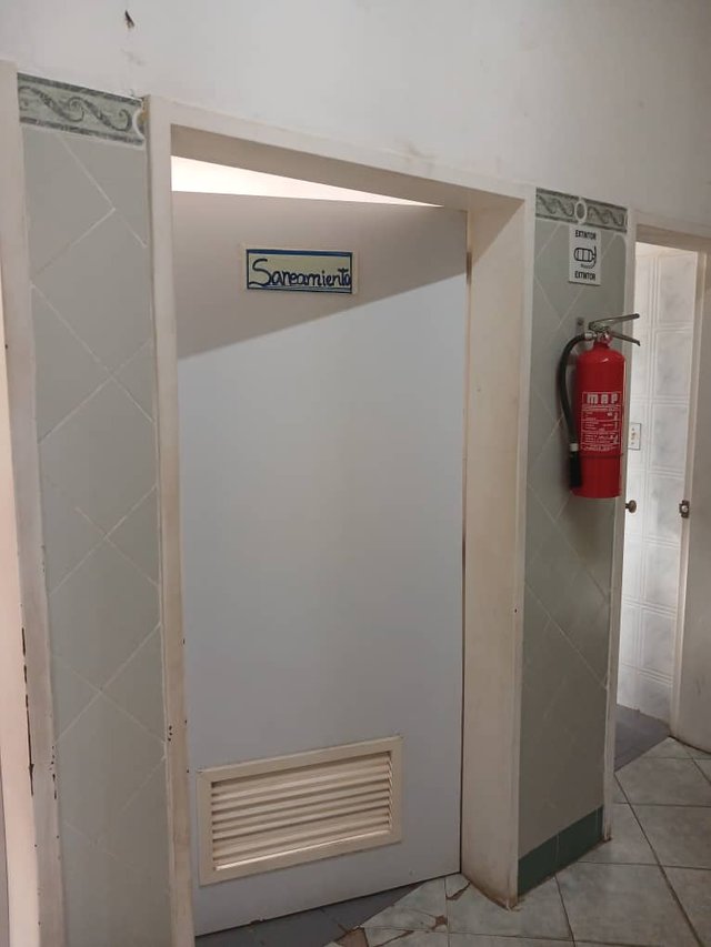 a3d23f95-8e46-49c9-b45a-1cf3ff4a804b.jpg