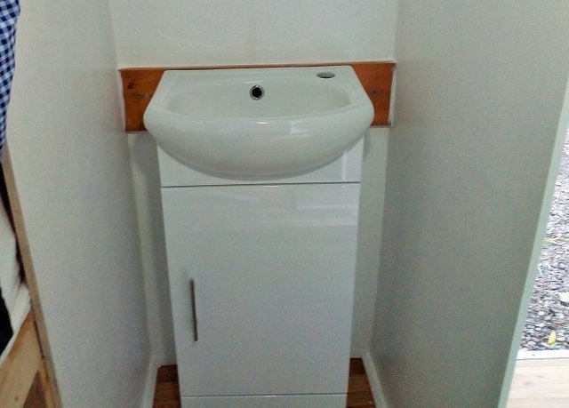 Vanity Unit Installed.jpg