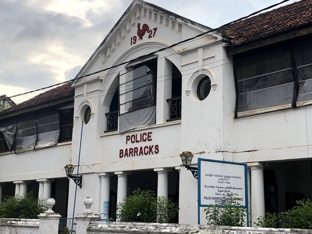 old police barracks galle fort.jpg