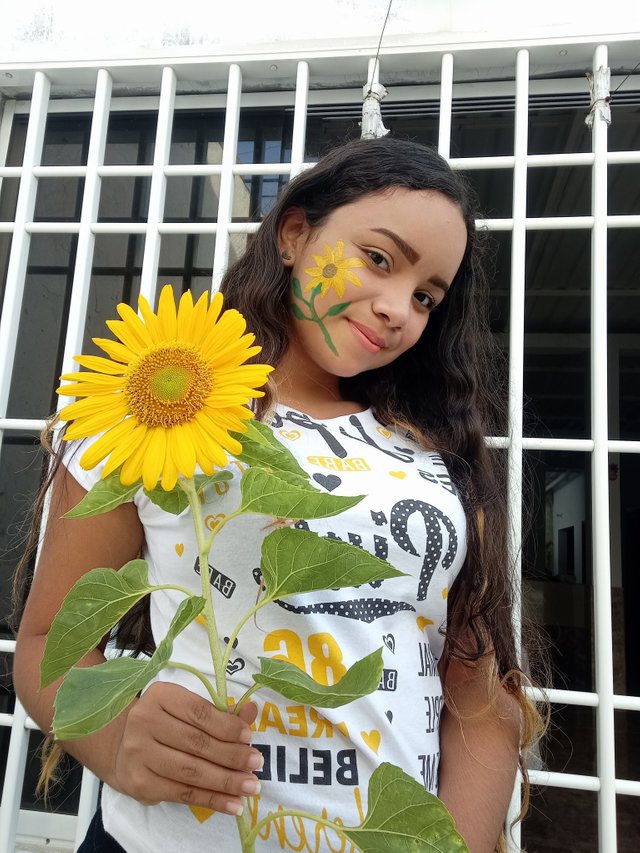 Luciendo Girasol.jpg