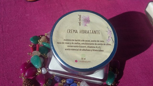 crema hidratante.jpg