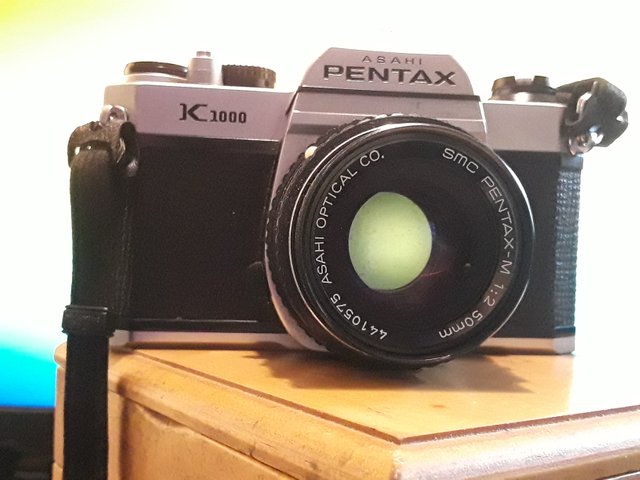 Pentax K1000.jpg