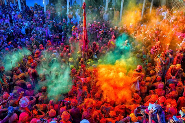 229760-220317121107-05-holi-031222-restricted.jpg