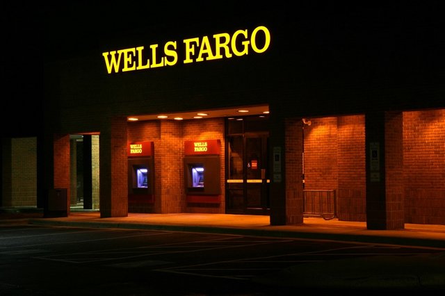2011-11-22_Wells_Fargo_ATMs_lit_at_night-Large.jpg