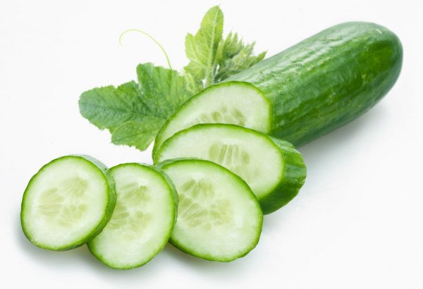 depositphotos_5005288-stock-photo-cucumber-and-slices-isolated-on.jpg