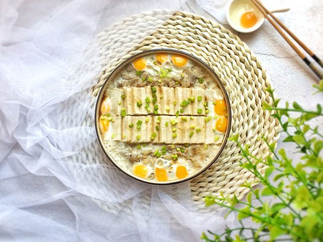 Delicious dinner with tofu steamed meat eggs.jpg