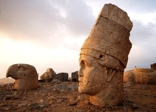 nemrut2.jpg