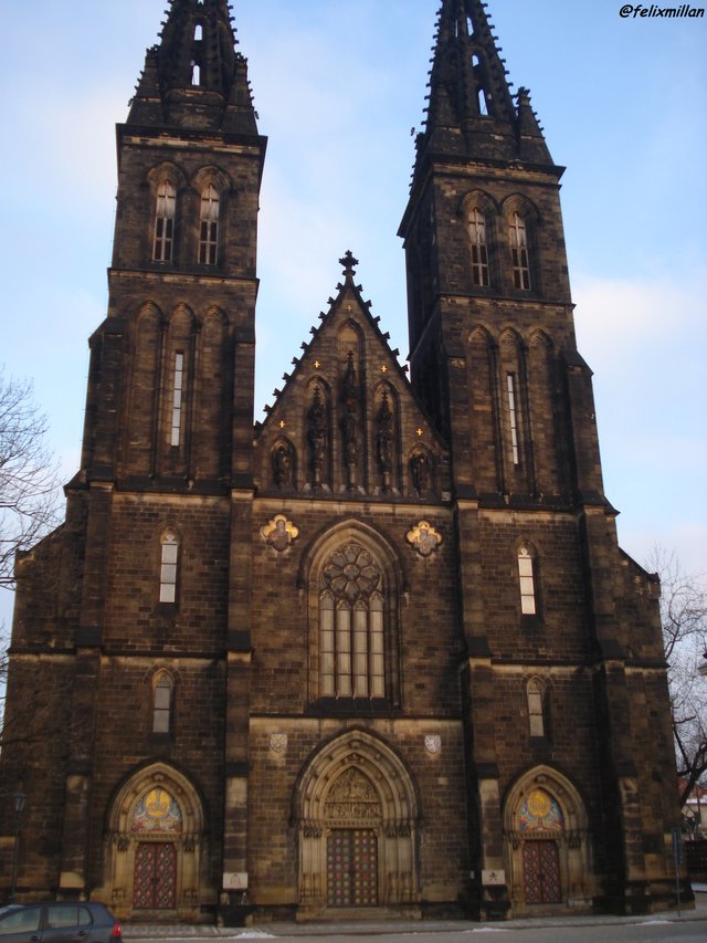 iglesia san pedro y san pablo.jpg