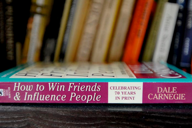 how-to-win-friends-and-influence-people-dale-carnegie.png