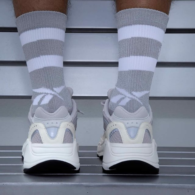 Yeezy Boost 700 V2 'Static' Shoes Supply Release Date EF2829 — Steemit