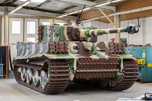 Tenk Tiger1 002.jpg