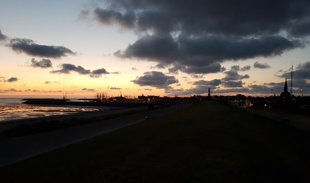 harlingen zonsondergang.jpg