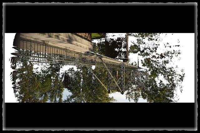 Bambuka-Brücke-wcr2frames.jpg