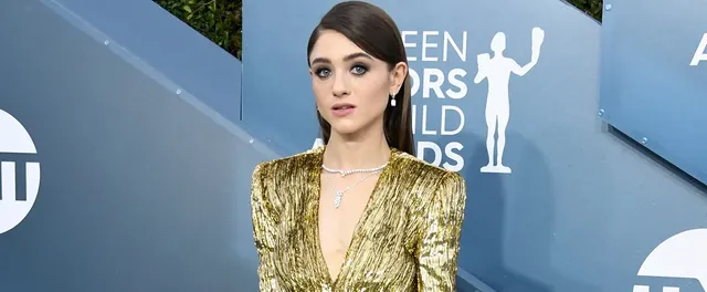 natalia-dyer-sag-awards-dress-2020.webp