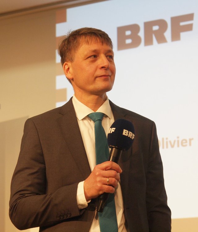 2019_11_28_Hessische-Landesvertretung_BXL_Buchvorstellung_Driessen_Geschichte-Blegiens_BRF_Foto_by_Juergen-Klute_CC_BY-NC-SA_4-0_PB281096-BS-Web.jpg