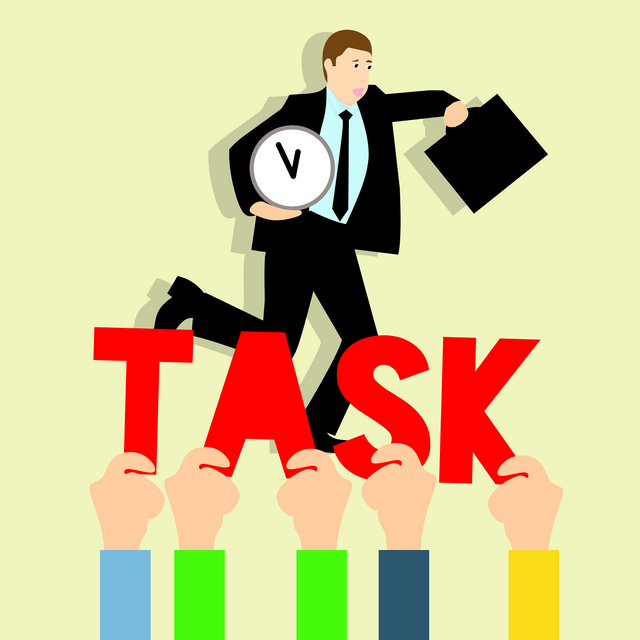 MaxPixel.net-Idea-Hurry-Up-To-Work-Business-Tasks-Holding-Clock-2932687.png