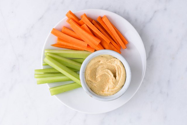 Carrot And Hummus Snack Packs.jpg