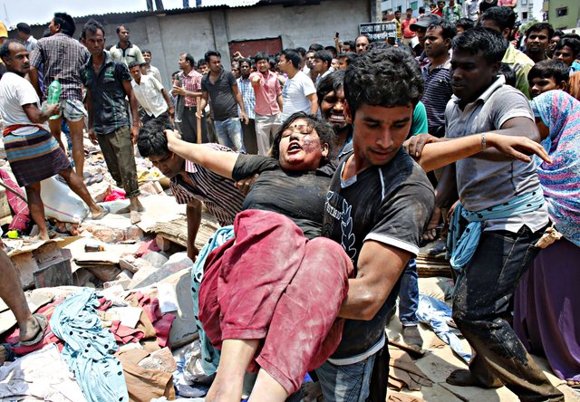 rana-plaza-rescue.jpg