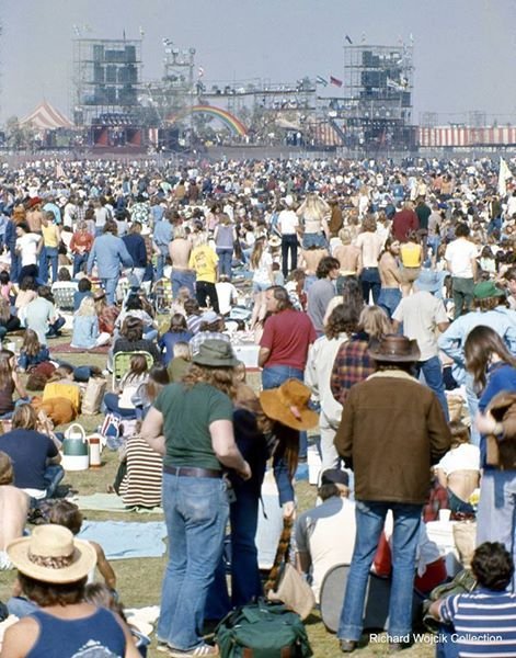 california jam crowd_1974.jpg