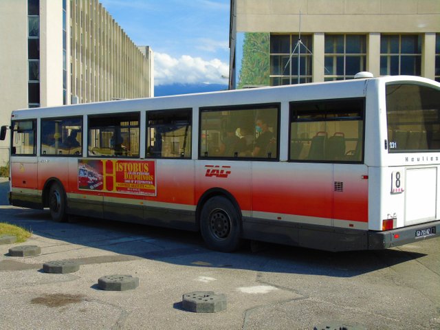 1histobusextérieur (4).JPG