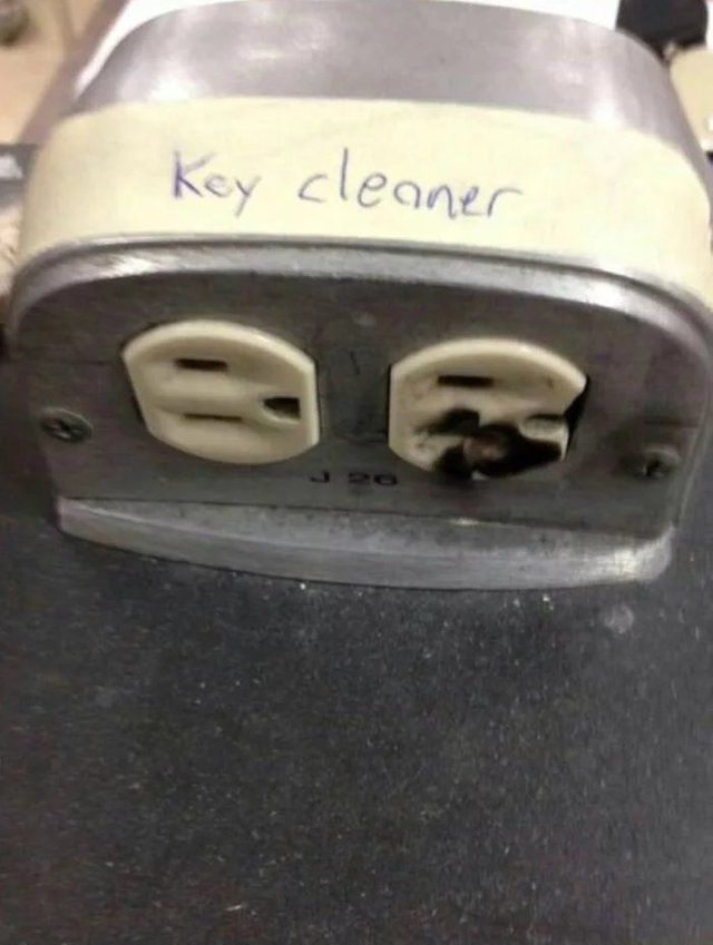 Cleans-any-key.jpg