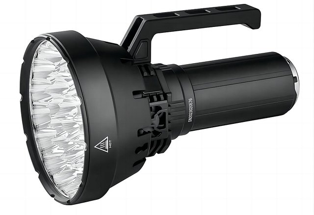 imalent-sr32-brightest-flashlight-1.jpg