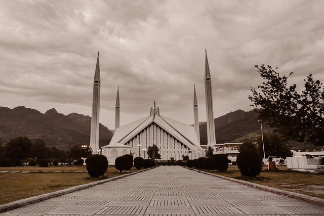 faisal-mosque-5868680_1280.jpg