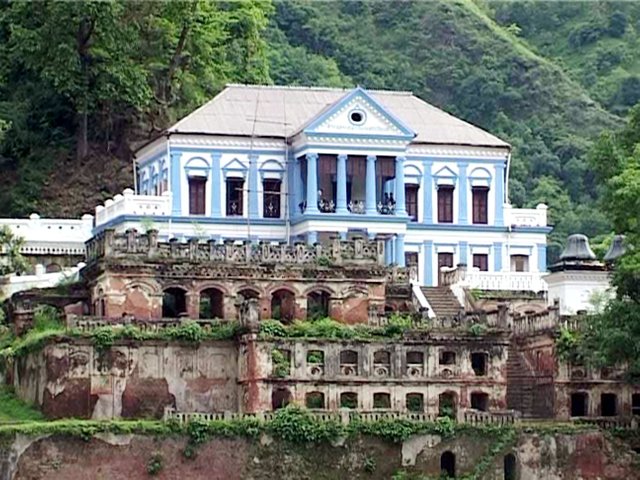 Rani_mahal.jpg