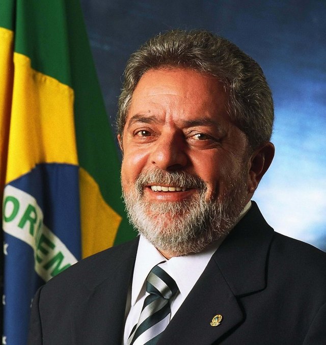 lula2-3524017413.jpg