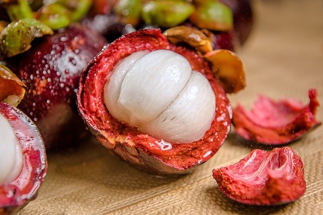 mangosteen-2126750_640.jpg