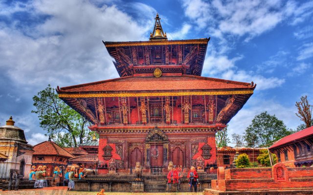 Private_Half-Day_Bhaktapur_and_Changu_Narayan_Temple_Tour.jpg