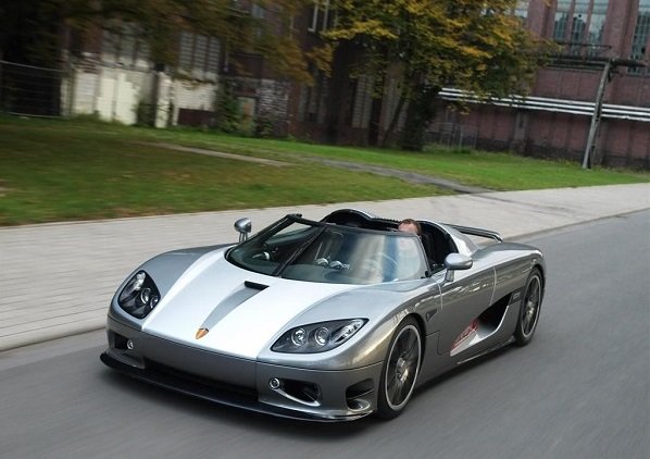 Koenigsegg-CCR1.jpg