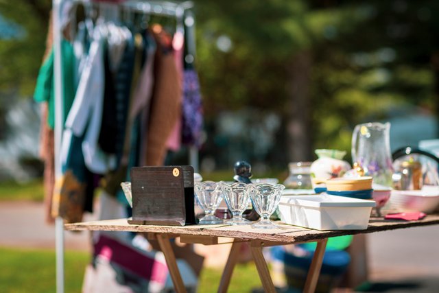 garage-sale-iStock-1148619848.jpg