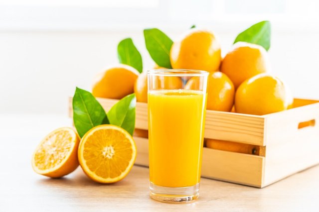 fresh-orange-juice-drink-bottle-glass_74190-6163.jpg