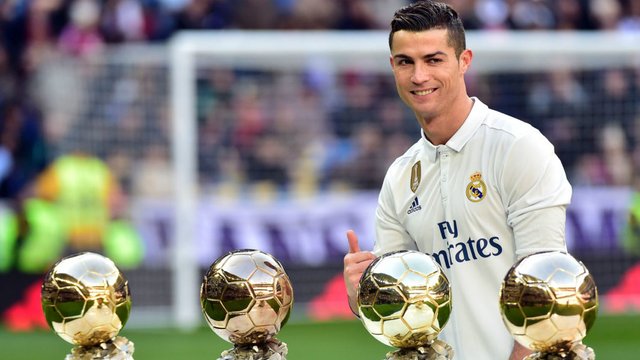 cristiano-ronaldo-real-madrid-granada-la-liga-ballon-dor_15fszo66dk5op1rygrakkp8g8z-1062x598.jpg