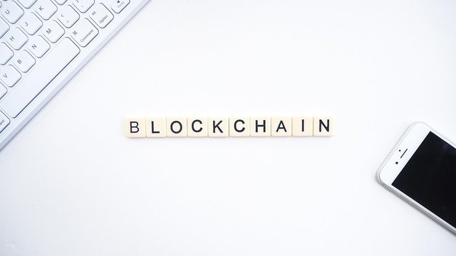 blockchain-4297721_1280 (2).jpg