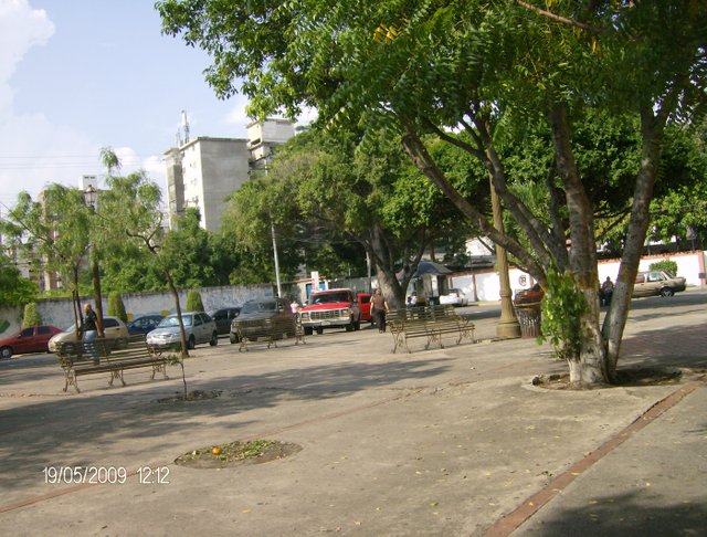 plazagiron2.jpg