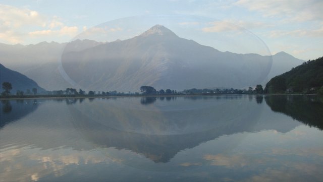 Klangschale-Berg.jpg