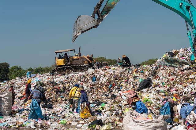 mountain-of-landfill.jpg