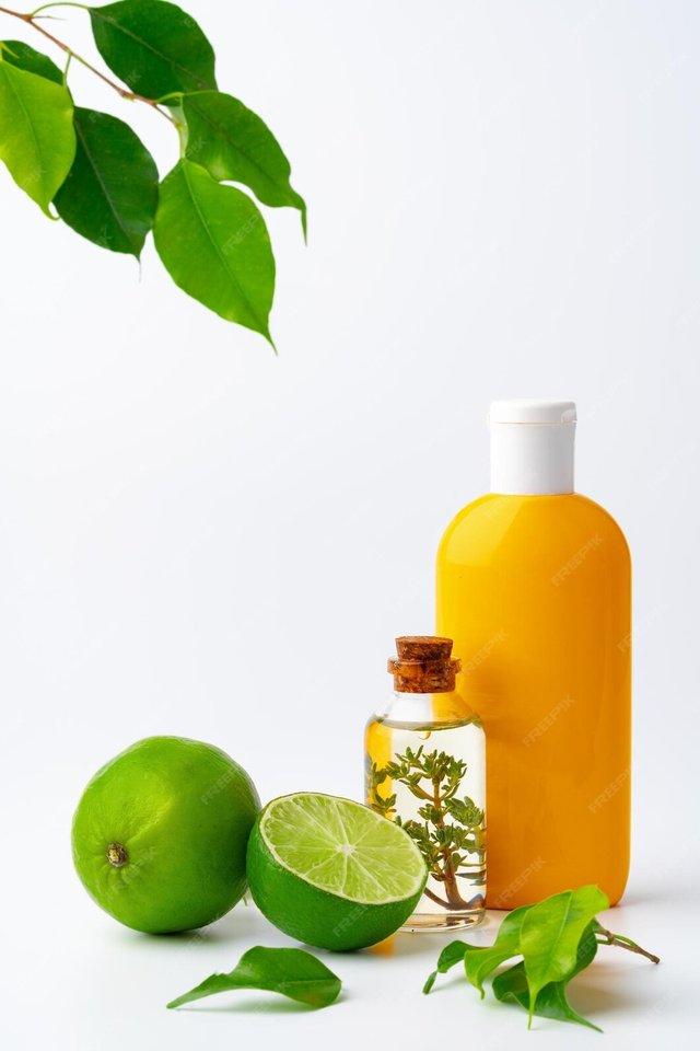 bottle-essential-oil-green-leaf_93675-126269 (1).jpg