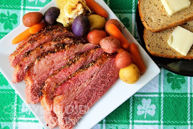 Eyes-Closed-Cooking---Oven-Baked-Corned-Beef---07.jpg