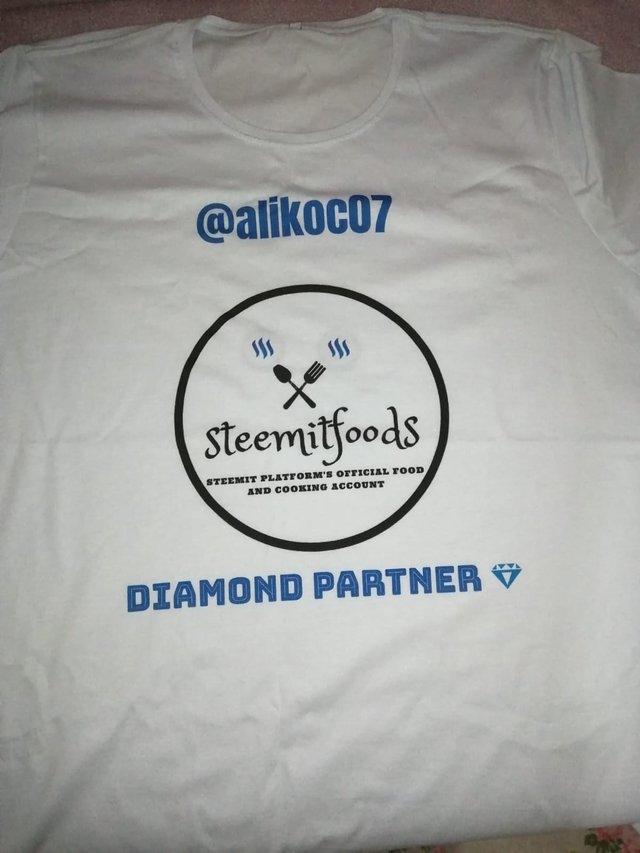 steemitfoods-T-Shirt Lansman.jpg