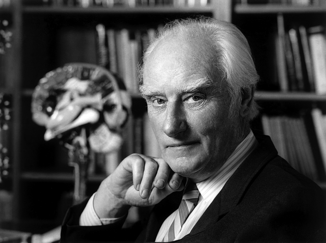 800px-Francis_Crick.png