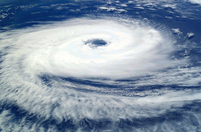 hurricane-season-insurance-deductible.jpg