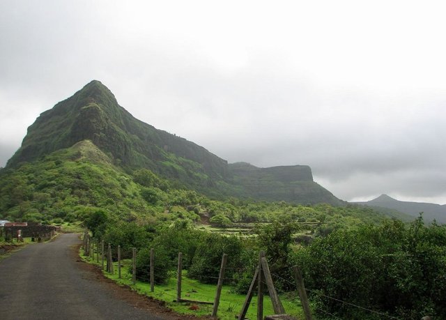 visapur-fort-seen-from.jpg